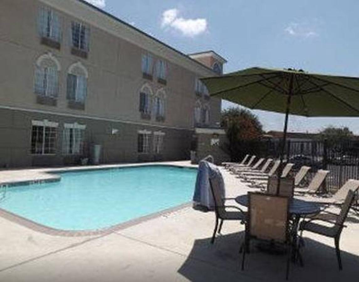 Wingate By Wyndham San Marcos Hotel Exterior foto